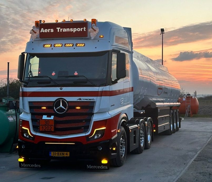 Vanaf vandaag is Aers Transport onderweg met een nieuwe combinatie.