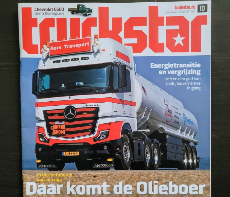 Youri Aers op voorpagina van Truckstar  nummer 10.